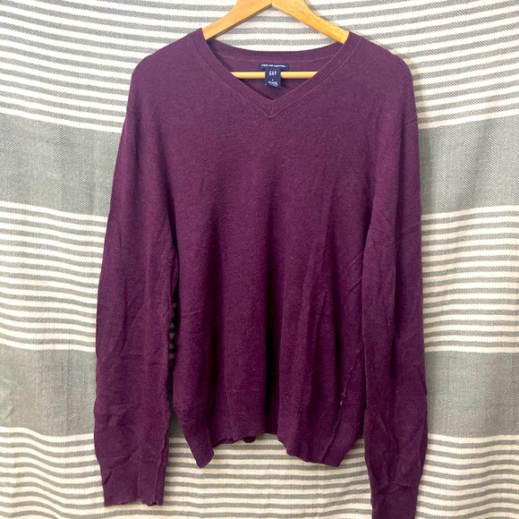 Gap Men’s Burgundy Cotton/Cashmere Sweater Size S - Picture 1 of 3